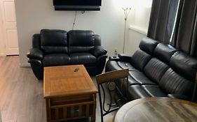 410 E45Th 2 Bedroom Apartment